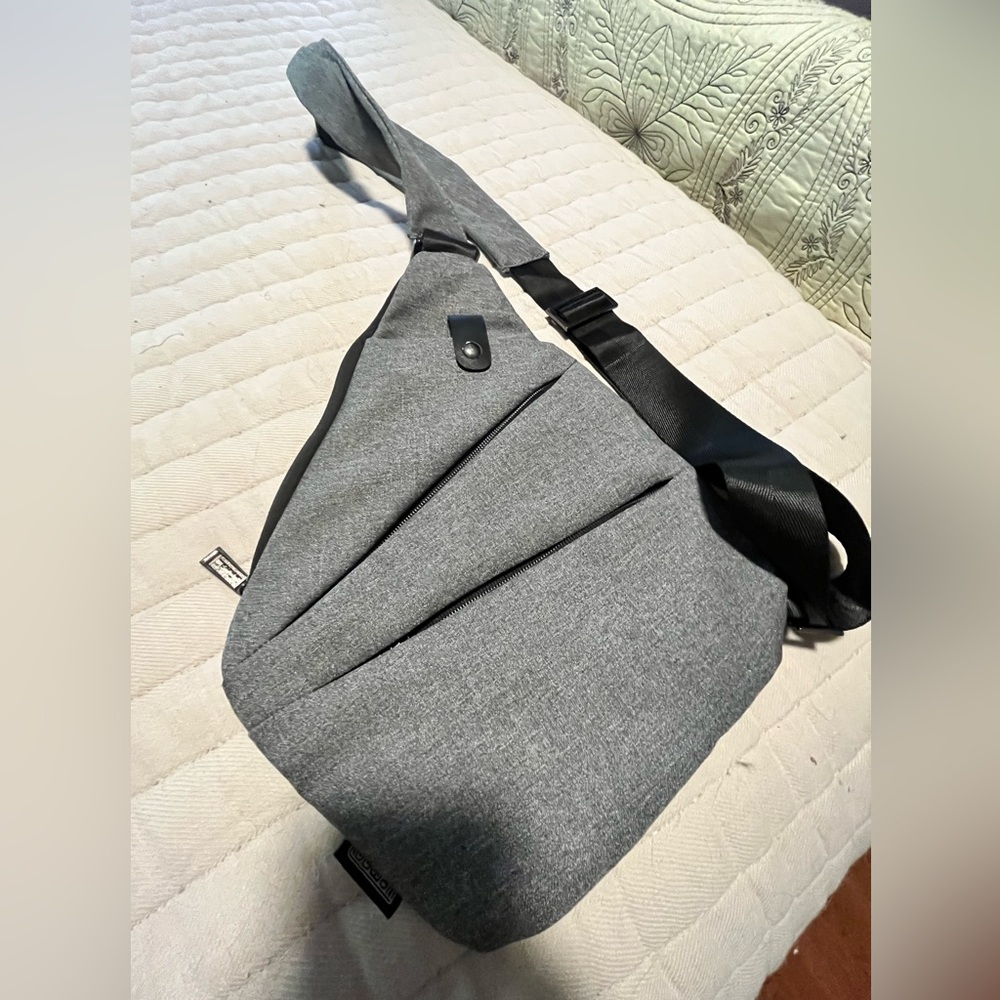 Women’s sling Travel bag